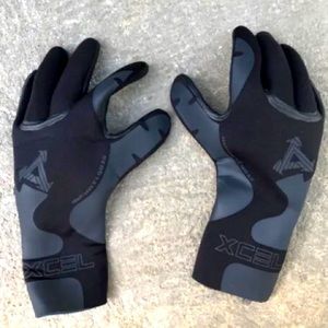 Xcel Infiniti 3mm, 5 Finger Thermolite Surfing / Scuba Neoprene Gloves Size 2XS